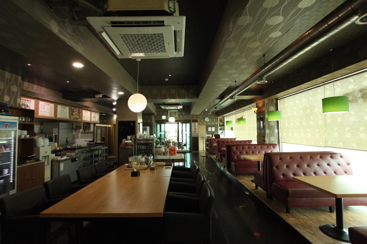 Metro Pol Tourist Hotel Pyeongtaek Exterior foto