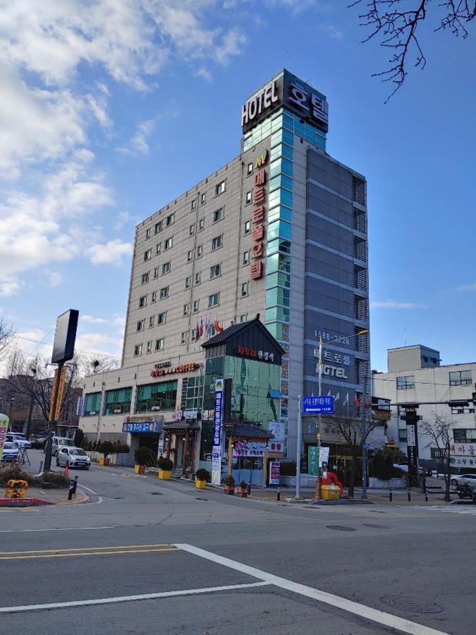 Metro Pol Tourist Hotel Pyeongtaek Exterior foto